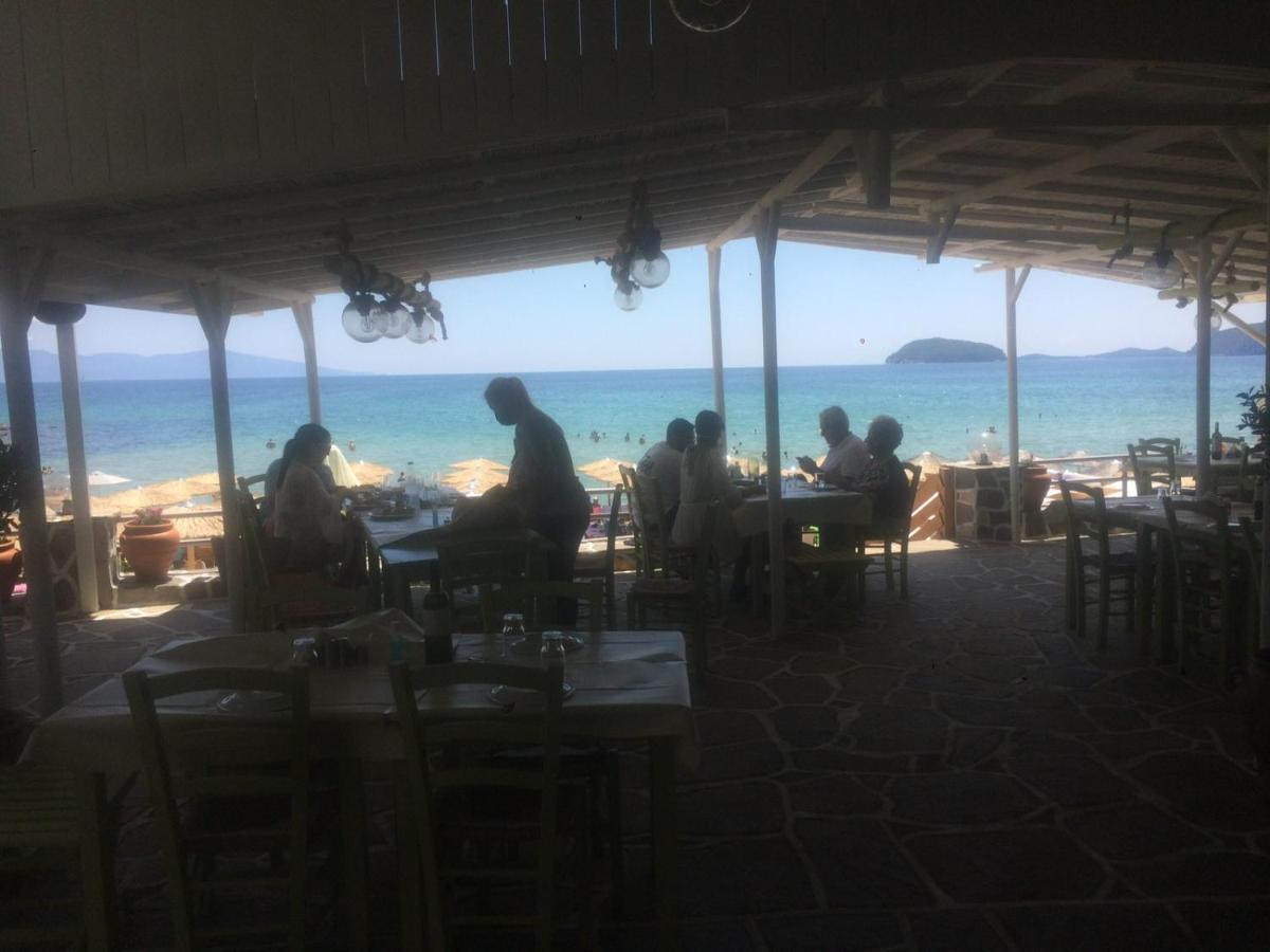 Sea View Palio Apartment PalaiónTsiflíkion Esterno foto