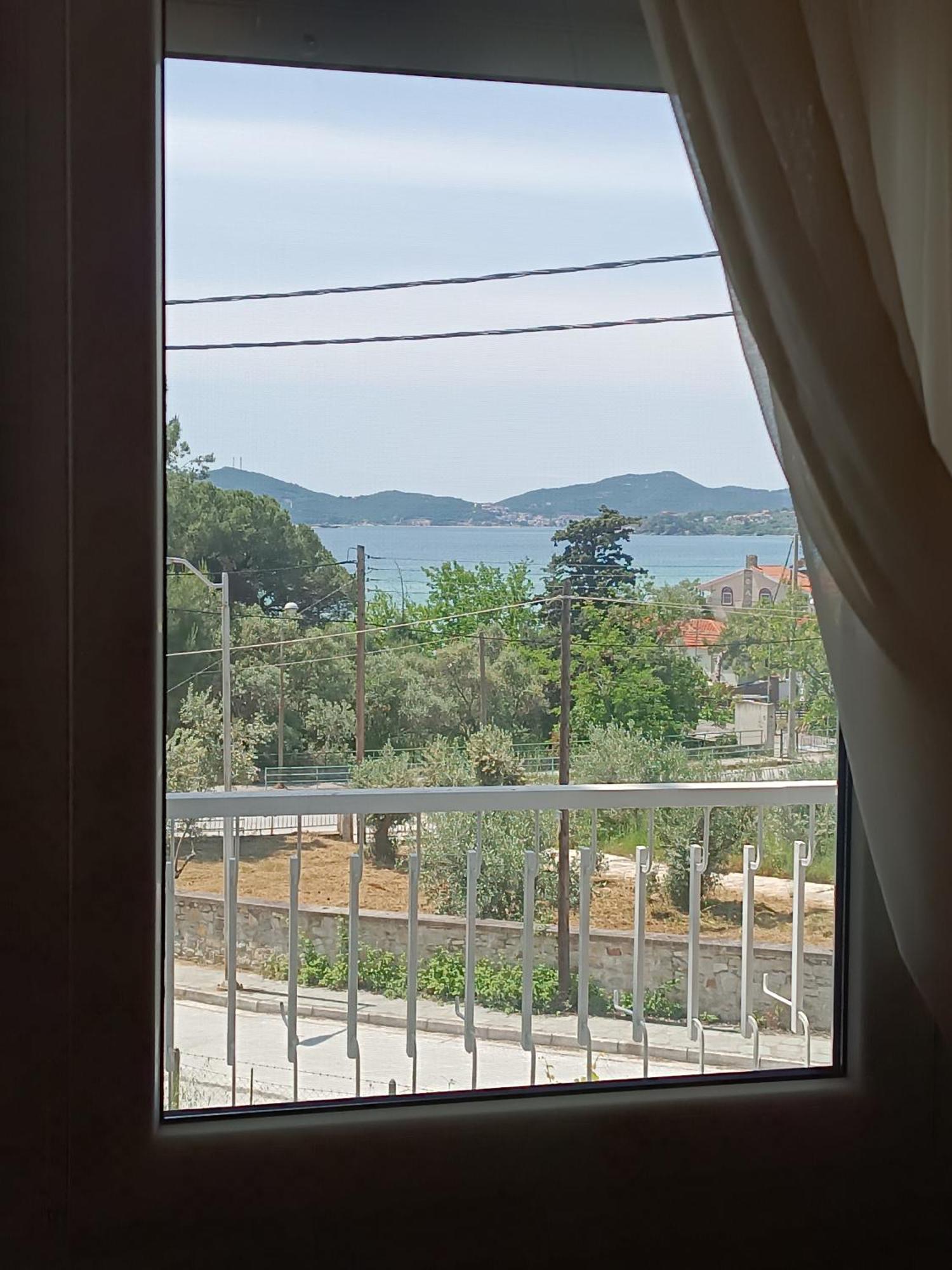Sea View Palio Apartment PalaiónTsiflíkion Esterno foto